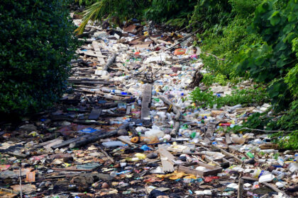 Waspada, Buang Sampah Sembarangan Akan Terjerat Hukum