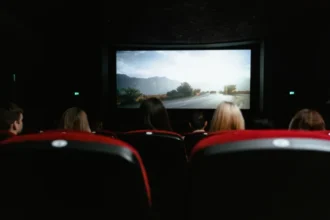 Manfaat Hobi Nonton Film