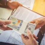 Uang Kompensasi Karyawan Kontrak: Hak yang Diatur dalam UU Cipta Kerja