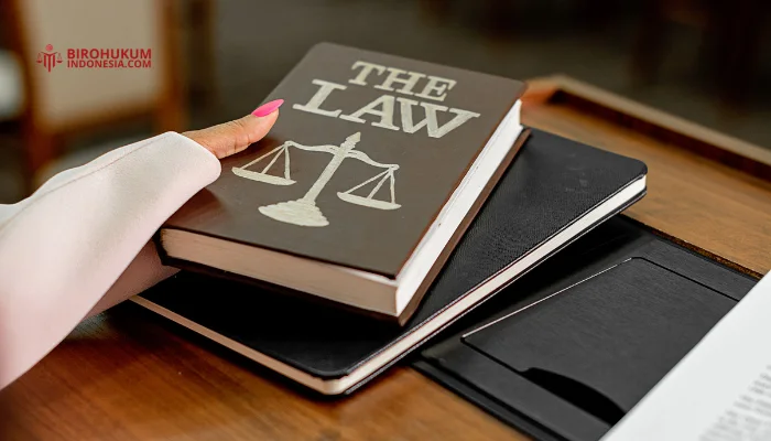 5 Alasan Penting Masuk Jurusan Hukum, Apakah Tertarik?
